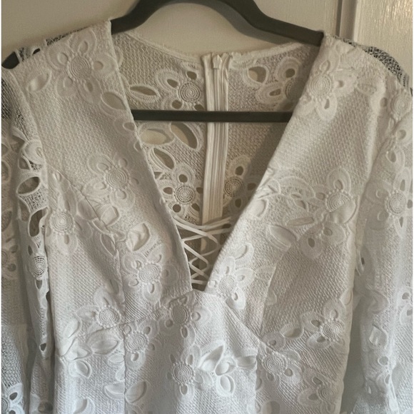 White Lace Dress - Picture 4 of 6